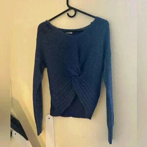 Full Circle Twisted Knot Front Cable Knit Long Sleeve Sweater M